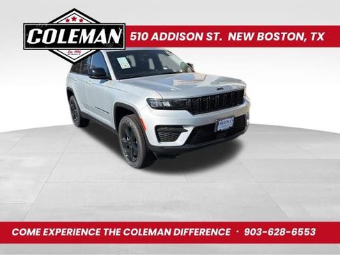 New 2025 Jeep Grand Cherokee Altitude RWD image 1