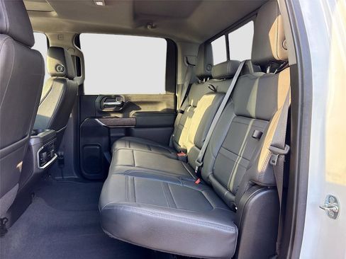 Used 2021 GMC Sierra 3500 Denali w/ Denali Ultimate Package image 28