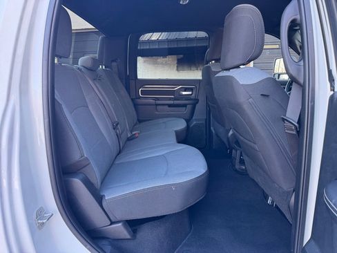 Used 2024 RAM 3500 Big Horn image 17