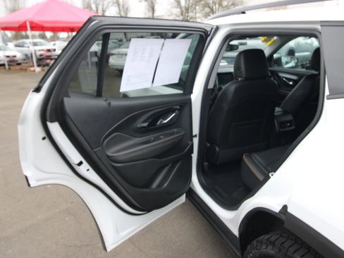 Used 2022 GMC Terrain AT4 w/ Tech Package AWD/4WD image 17