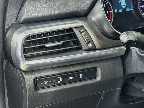Used 2022 Kia Telluride LX AWD/4WD image 10