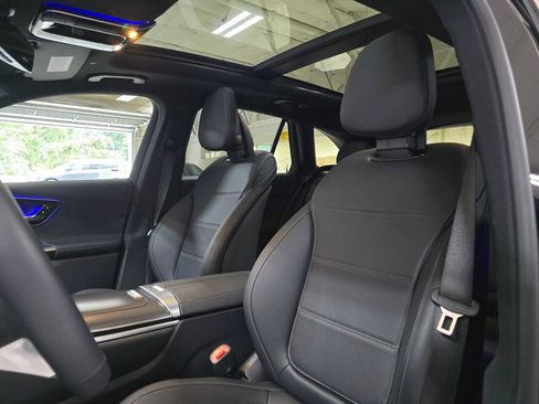 Used 2026 Mercedes-Benz GLC 300 4MATIC image 21