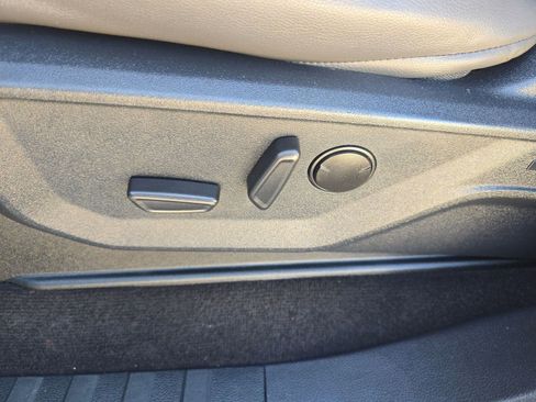 Used 2022 Ford F150 XLT w/ Equipment Group 302A High image 12