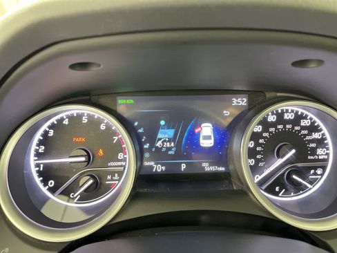Used 2024 Toyota Camry XLE w/ Navigation Package AWD/4WD image 17