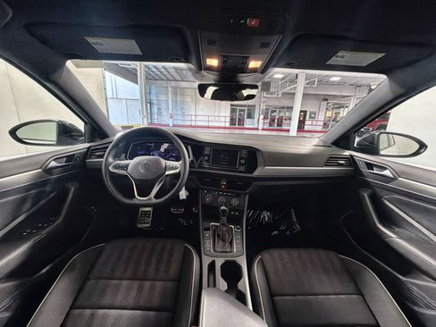 Used 2023 Volkswagen Jetta Sport image 22