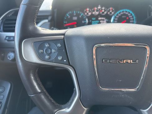 Used 2019 GMC Yukon XL Denali w/ Denali Ultimate Package image 43