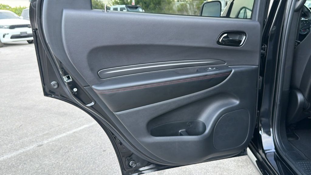 Used 2026 Dodge Durango GT RWD image 23