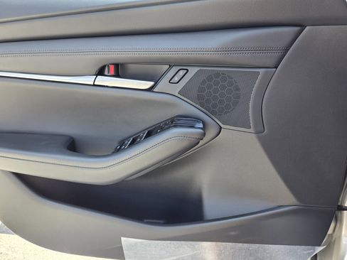 New 2026 MAZDA MAZDA3 s image 17