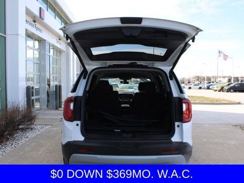 Used 2021 GMC Acadia SLE w/ Driver Convenience Package image 8