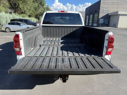 Used 2003 Chevrolet Silverado 2500 LS AWD/4WD image 14