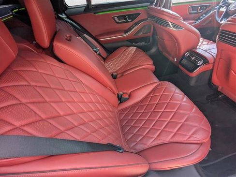 Used 2022 Mercedes-Benz S 580 4MATIC Sedan image 19