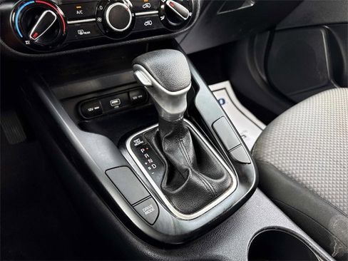 Used 2020 Kia Soul LX image 27