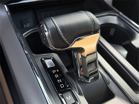 Used 2023 Ford F150 Lariat w/ Equipment Group 502A High image 28