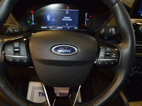 Used 2024 Ford Escape Active image 18