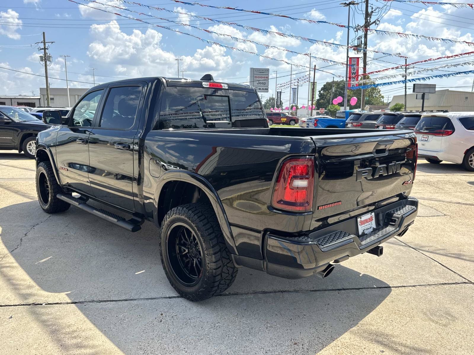 Used 2025 RAM 1500 Big Horn AWD/4WD image 5