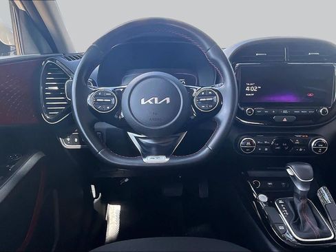 Used 2023 Kia Soul GT-Line FWD image 8
