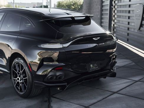 Used 2023 Aston Martin DBX 707 image 8