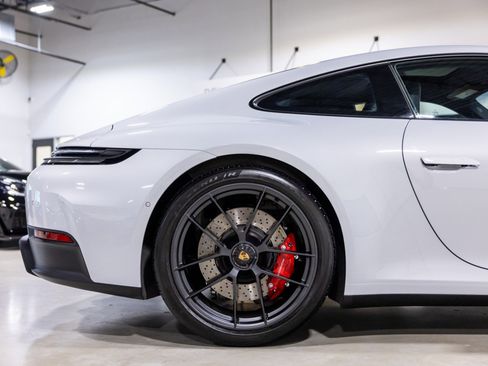 Used 2025 Porsche 911 Carrera 4 GTS image 24