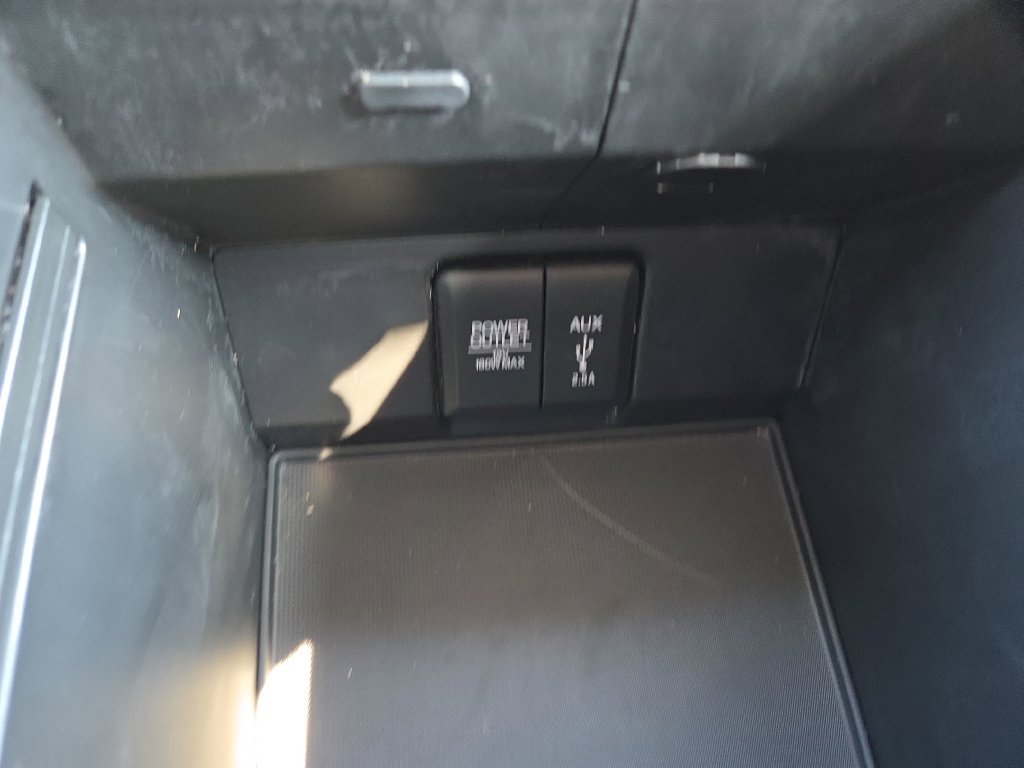 Used 2017 Honda Pilot Touring image 40