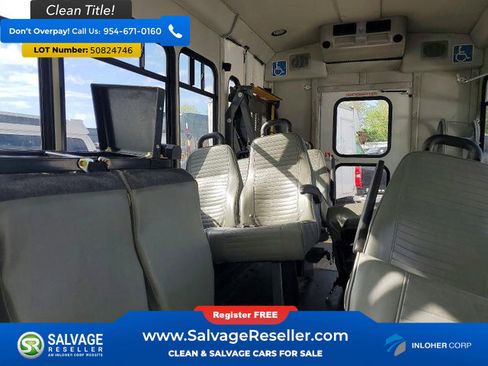 Used 2016 Ford E-350 and Econoline 350 Super Duty image 8