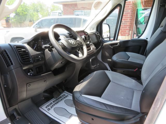 Used 2024 RAM ProMaster 2500 w/ Convenience Group FWD image 21