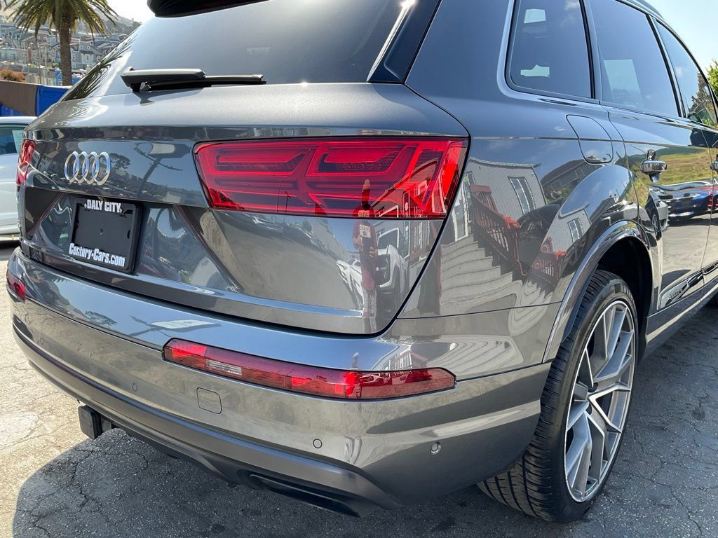 Used 2019 Audi Q7 3.0T Prestige w/ Prestige Package AWD/4WD image 96
