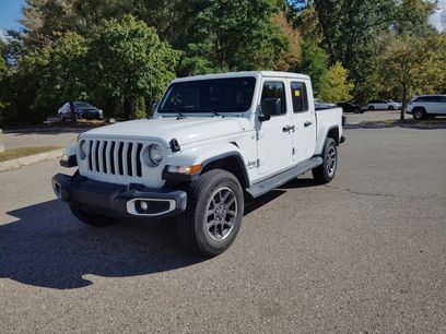 Certified 2022 Jeep Gladiator Overland w/ Popular Equipment Package