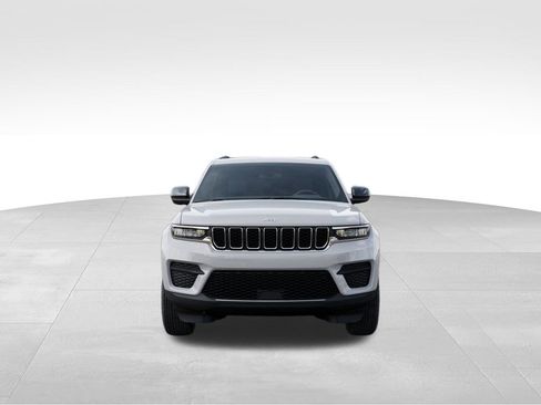New 2026 Jeep Grand Cherokee Laredo X AWD/4WD image 7