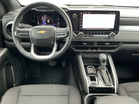 Used 2023 Chevrolet Colorado LT w/ LT Convenience Package II image 17