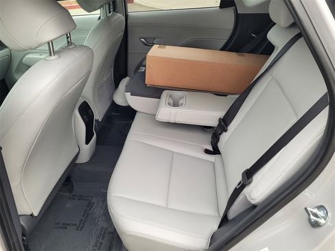 New 2026 Hyundai Kona SEL Premium image 6