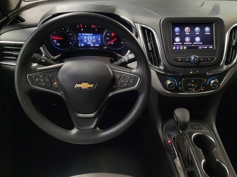 Used 2024 Chevrolet Equinox LT FWD image 22