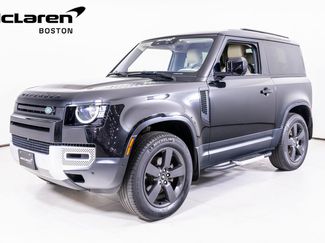 Used 2022 Land Rover Defender 90 S video 1