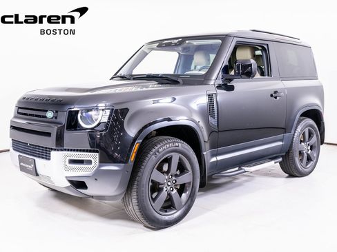 Used 2022 Land Rover Defender 90 S image 1