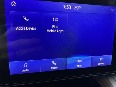 Used 2020 Ford Explorer XLT image 28