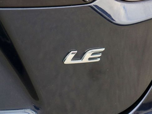 Used 2024 Toyota Corolla LE image 10