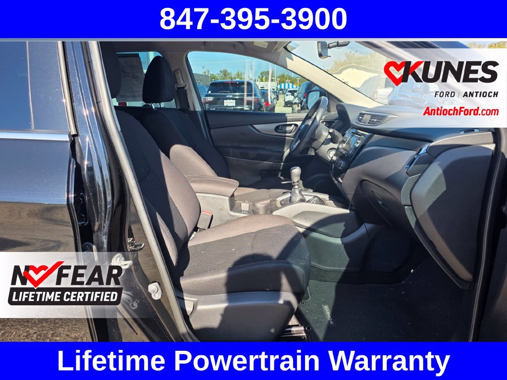 Used 2018 Nissan Rogue Sport FWD image 33