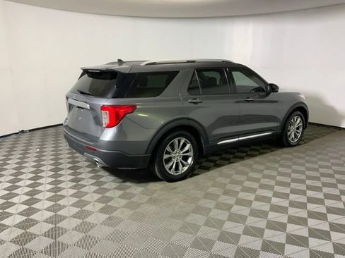 Used 2021 Ford Explorer Limited w/ Equipment Group 301A RWD image 6