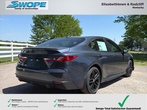 New 2026 Toyota Camry SE FWD image 3