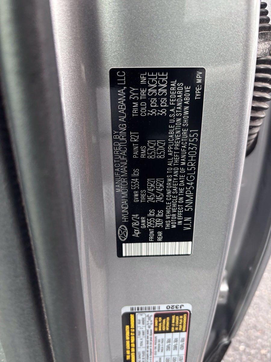 Used 2024 Hyundai Santa Fe Calligraphy FWD image 11
