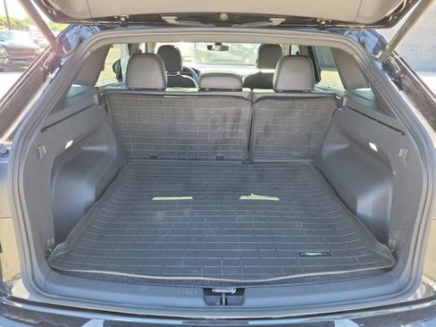 Used 2024 Volkswagen Atlas Cross Sport SEL R-Line AWD/4WD image 27