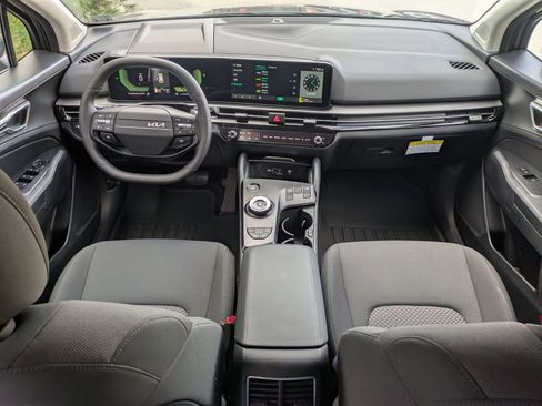 New 2026 Kia Sportage S AWD/4WD image 10