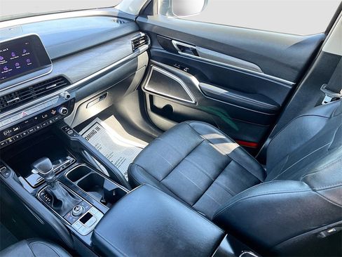 Used 2022 Kia Telluride EX w/ EX Premium Package image 25