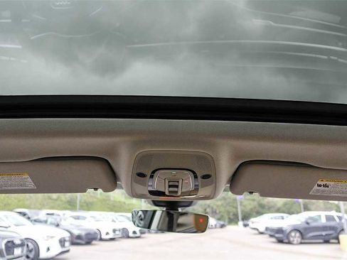 Used 2023 Audi Q7 2.0T Premium Plus w/ Premium Plus Package image 12