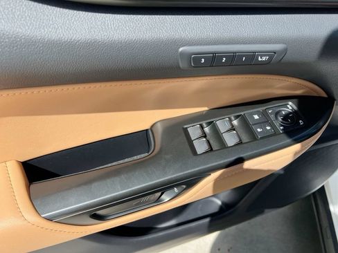 Used 2025 Lexus NX 350h AWD w/ Cold Area Package image 11