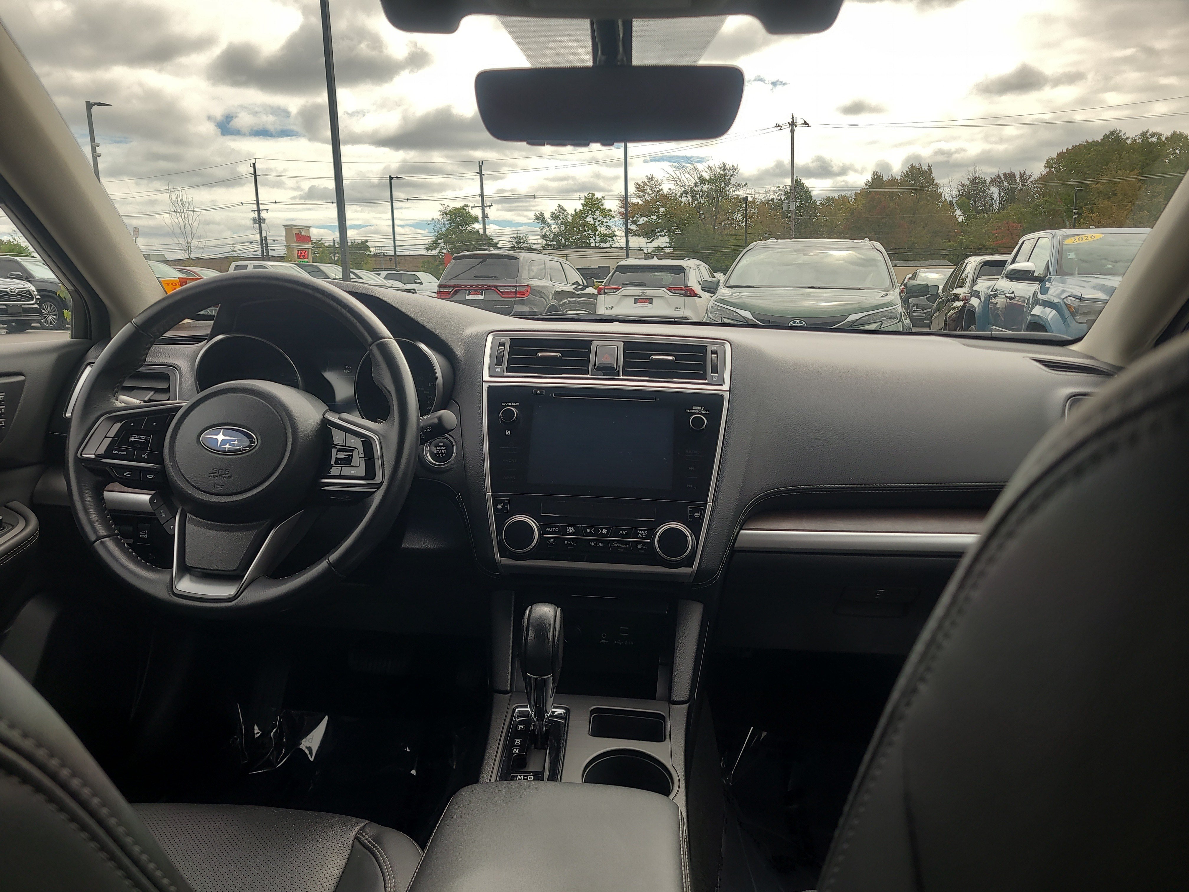 Used 2019 Subaru Outback 2.5i Limited w/ Popular Package #2 AWD/4WD image 18