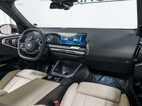 New 2026 BMW X3 xDrive30 w/ Premium Package image 14