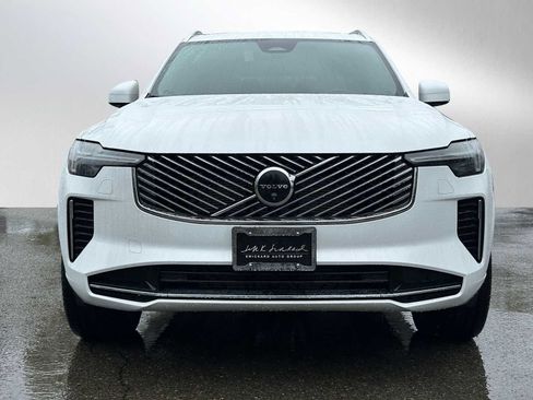 Used 2025 Volvo XC90 B6 Plus w/ Protection Package Premier AWD/4WD image 8