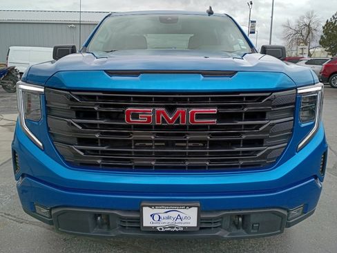 Used 2024 GMC Sierra 1500 Elevation AWD/4WD image 3
