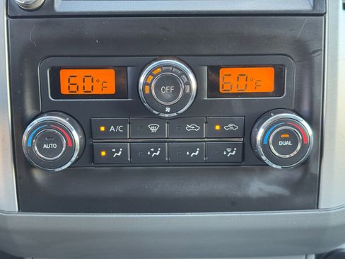 Used 2020 Nissan Frontier SV w/ Midnight Edition Floor Mats RWD image 23