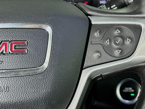 Used 2018 GMC Terrain SLE w/ Driver Convenience Package image 14